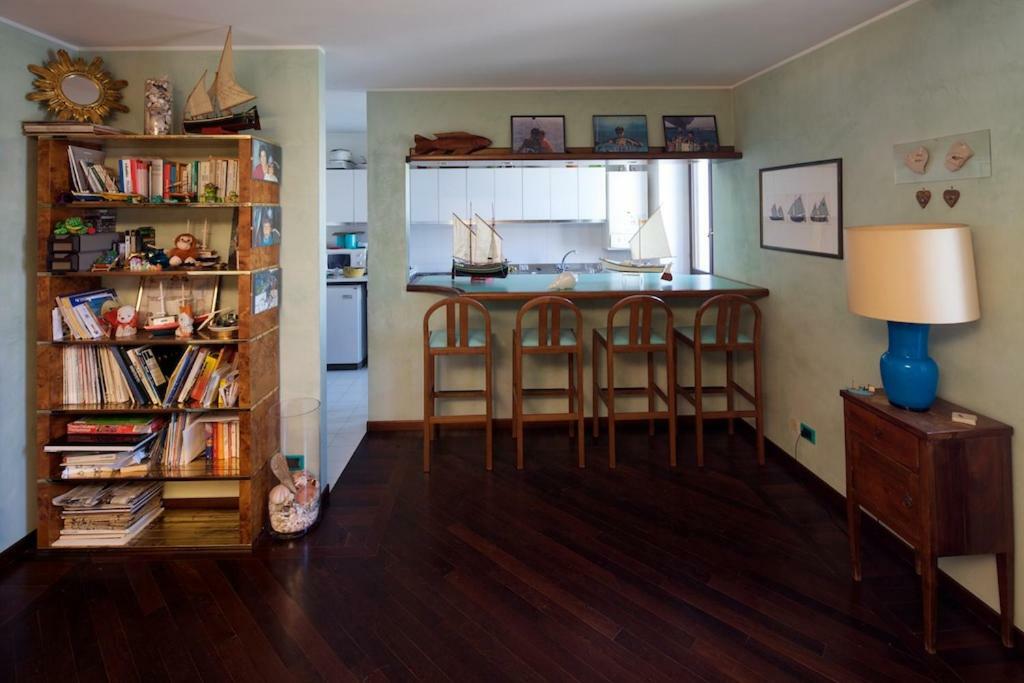 Apartamento Old Harbour House Grado Exterior foto