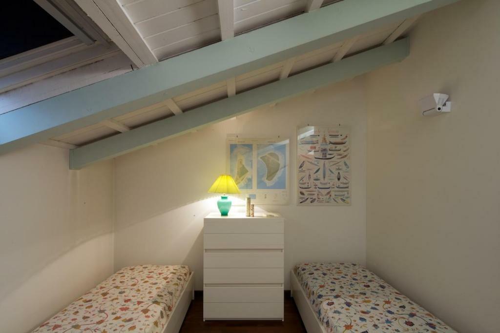 Apartamento Old Harbour House Grado Exterior foto